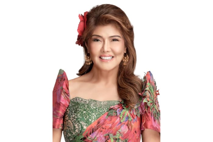 サラ氏とペアを組む副大統領候補として取り沙汰されているアイミー・マルコス上院議員