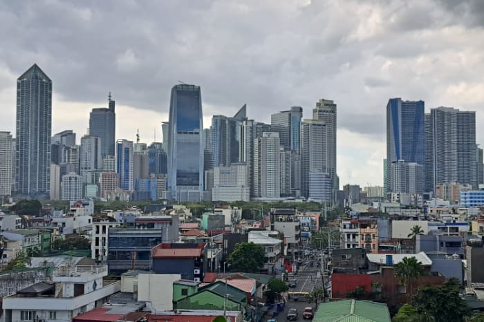 マカティ市の高層ビル群