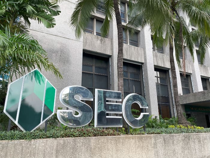 証券取引委員会