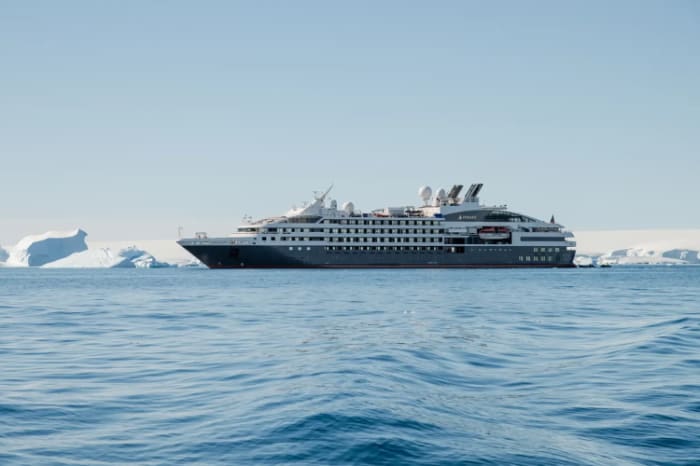 ポナン社の豪華クルーズ船「ロストラル」