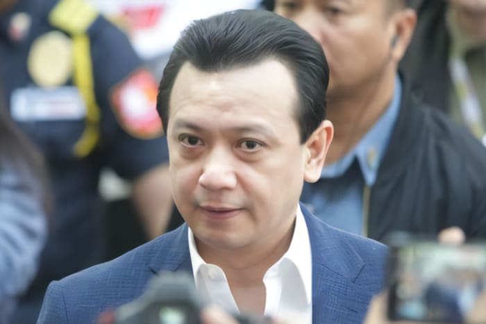 トリリャネス元上院議員