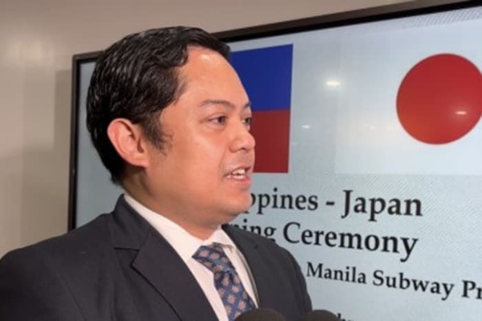 テレンス・ジョン・バタン運輸次官