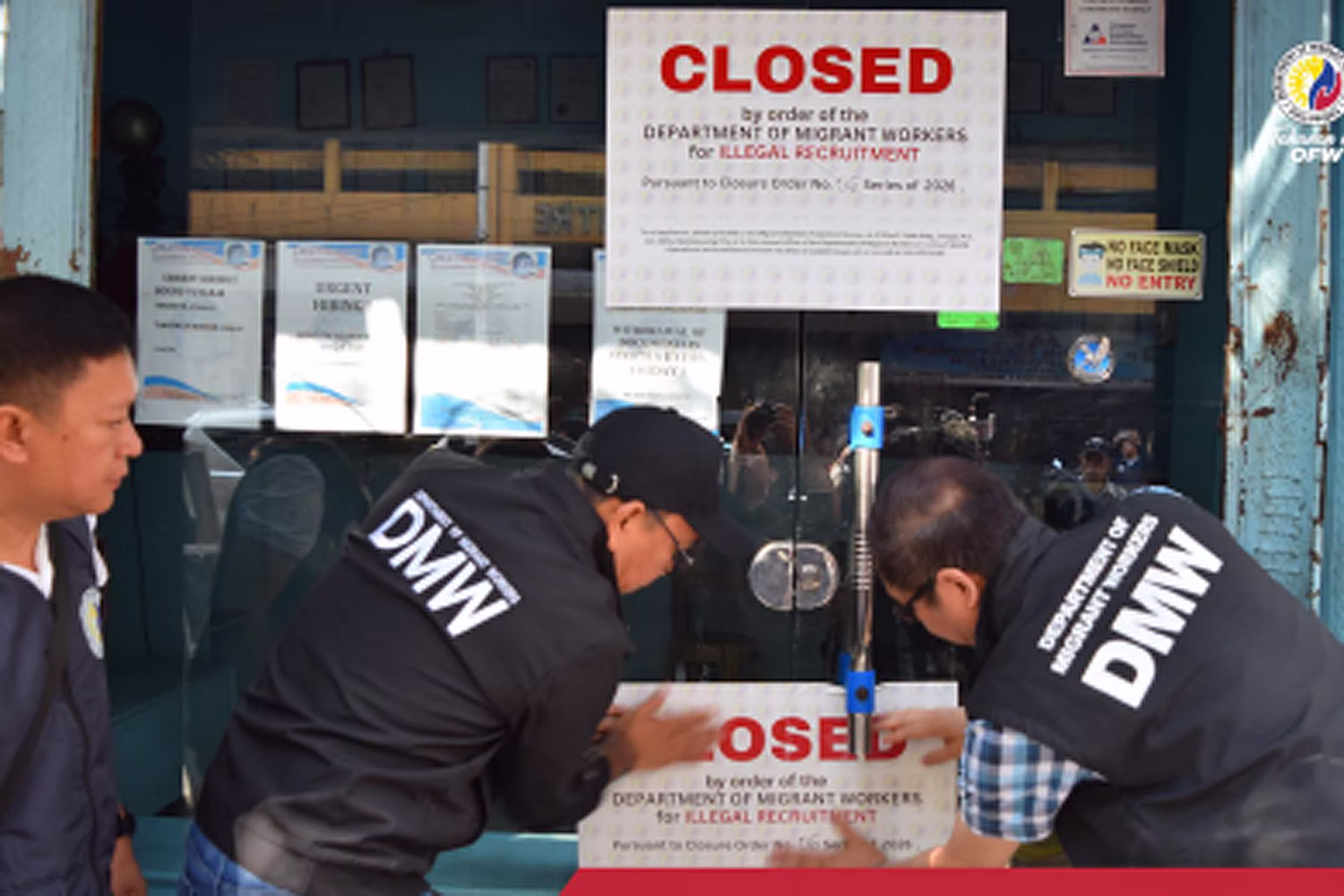 海外就労を斡旋すると偽って多額の手数料をだまし取っていた業者の事務所を閉鎖するＤＭＷ職員
