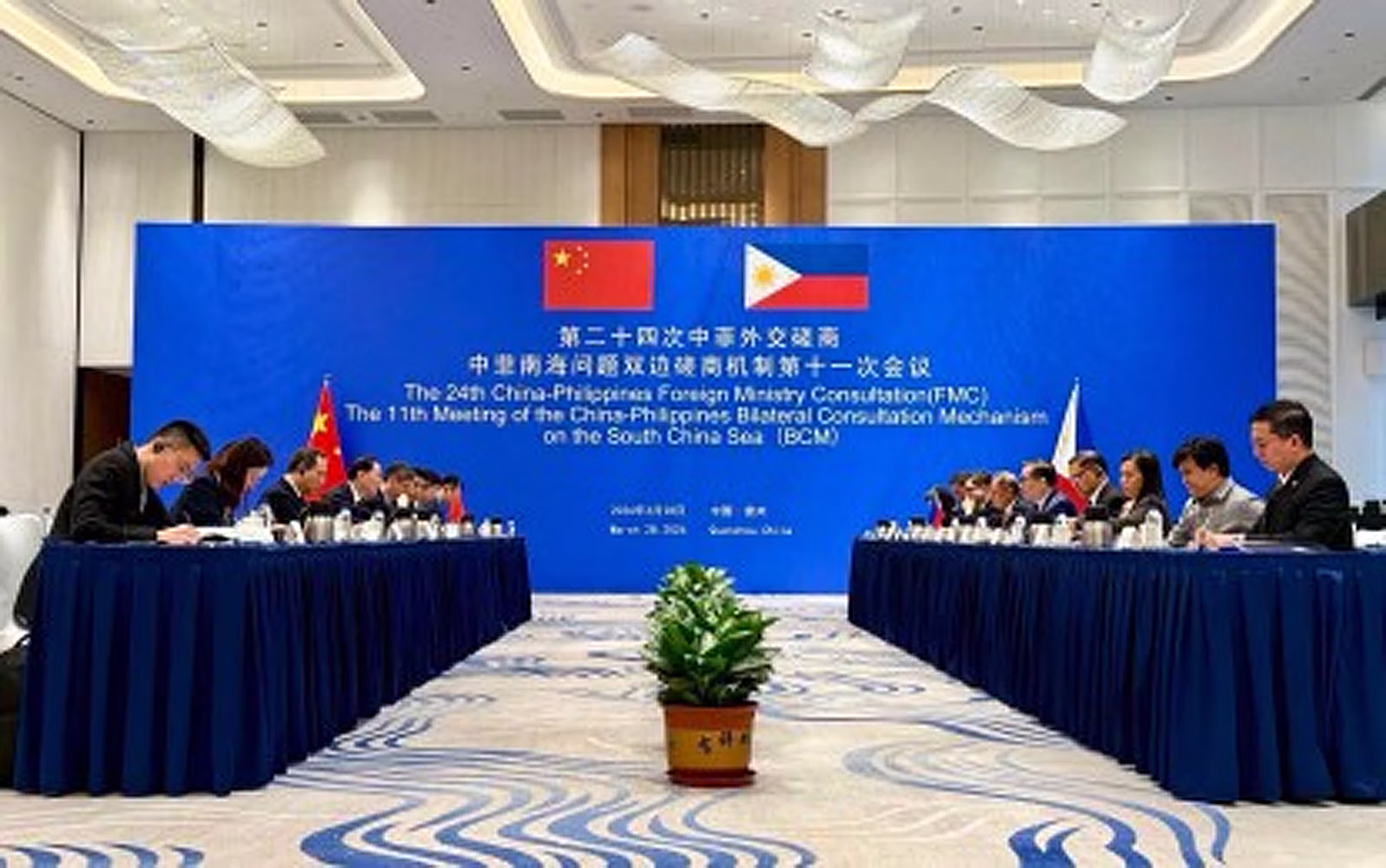 比と中国は、２０２２年に前回の協議が中断されてから約4年ぶりに、南シナ海における石油・天然ガス探査の可能性について「初期的な意見交換」を行った