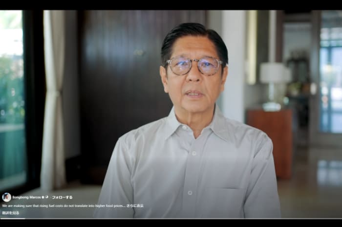 国民に向けたメッセージを発表するマルコス大統領