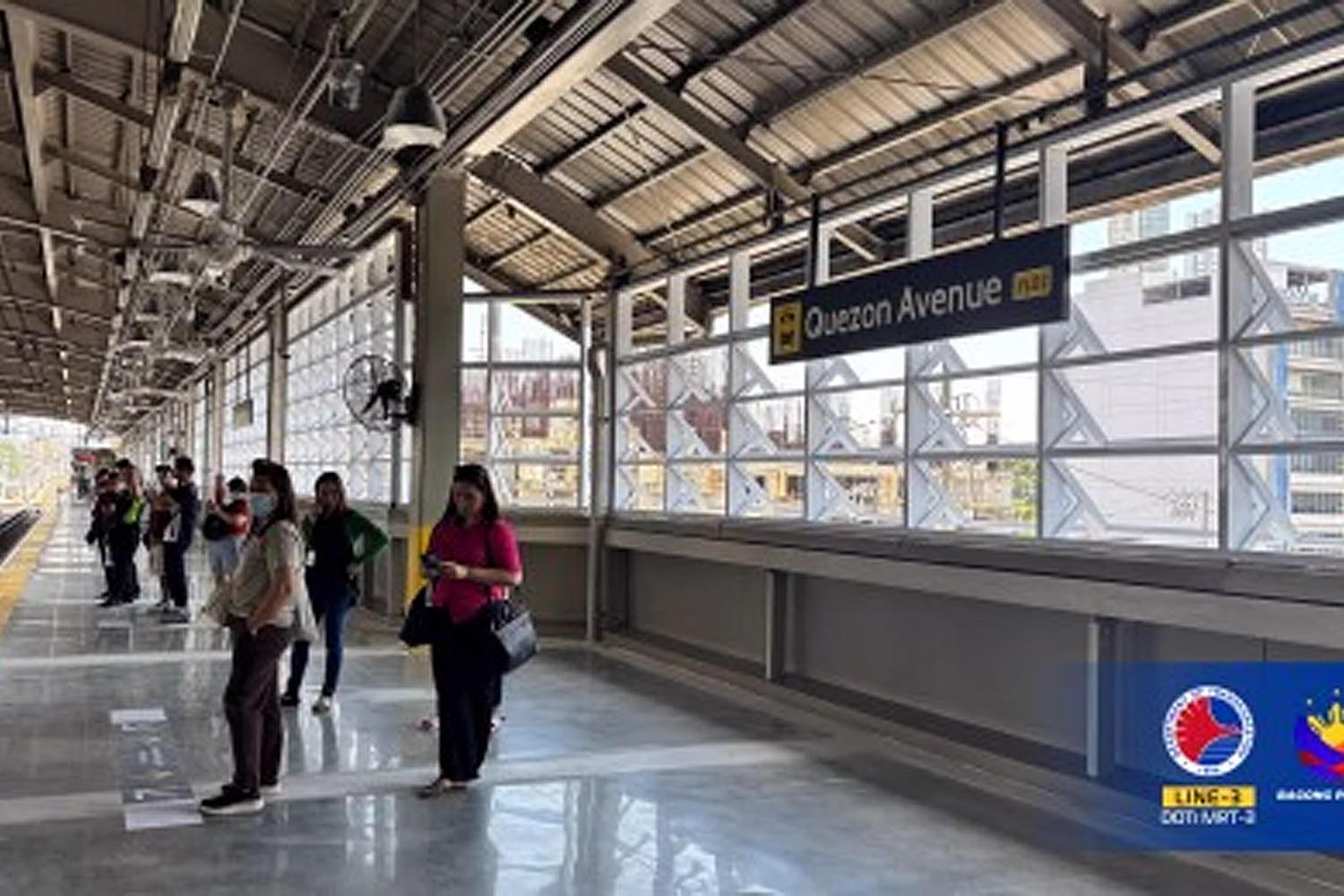 先行改修が進められたＭＲＴ３ケソン・アベニュー駅