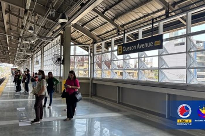 先行改修が進められたＭＲＴ３ケソン・アベニュー駅