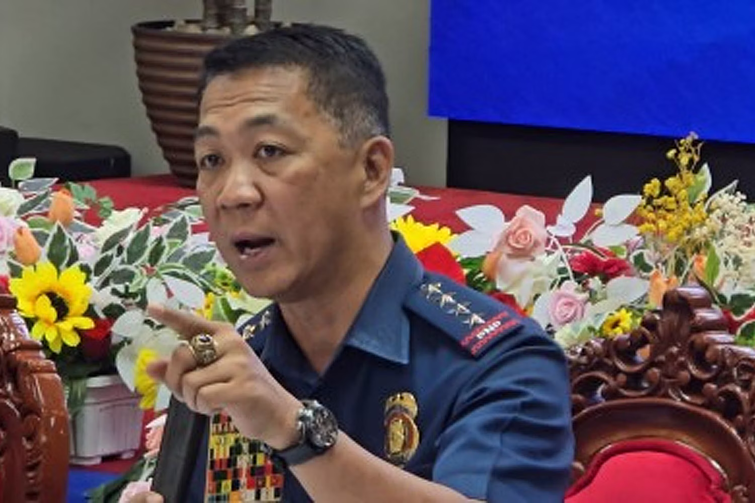 国家警察のナルタテス長官