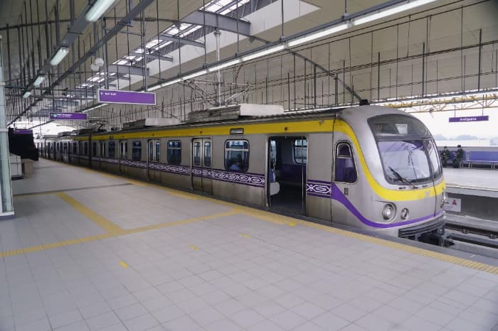 LRT2号線