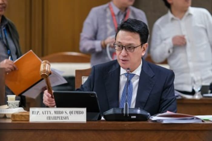 ＬＥＡＤ評議会議長のマイロ・キンボ議員