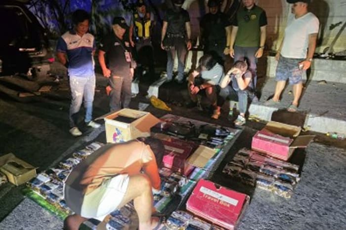 ケソン市バリンガサ地区で行われたおとり捜査の摘発現場