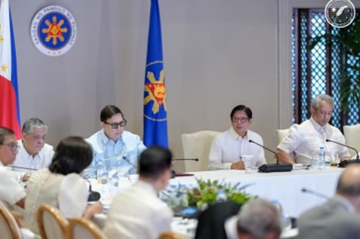 「地方共産主義武装紛争終結のための国家タスクフォース」の第9回執行委員会会議