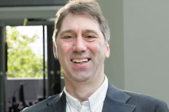 ピーター・ヘインズ弁護士