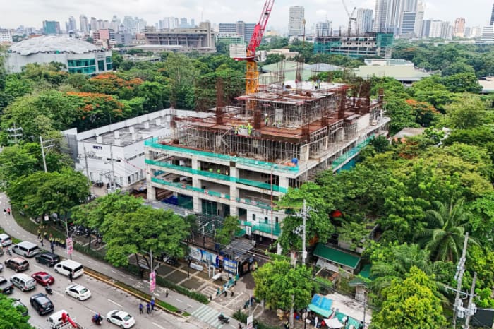 国立腎臓移植研究所の敷地内で建設が進められている東南アジア最大規模の「メガ・ヘモダイアリシス・レガシー・ビルディング」