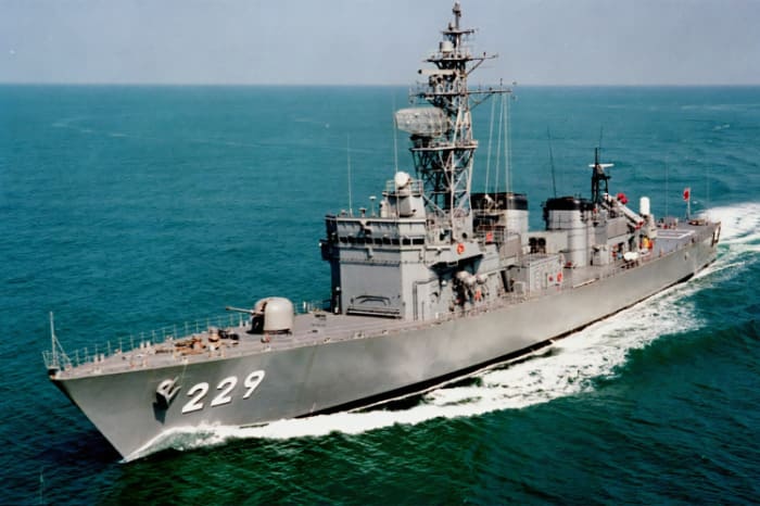 「あぶくま型」護衛艦１番艦「あぶくま」