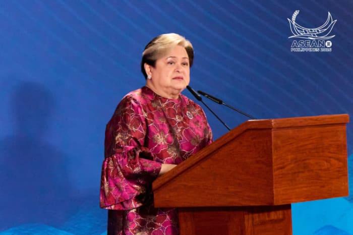 第59回ASEAN外相会議開会を宣言するラザロ外相