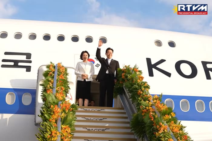 帰国の途に就く李在明大統領