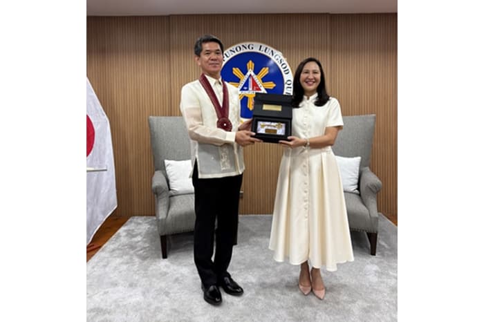 遠藤大使とベルモンテ市長