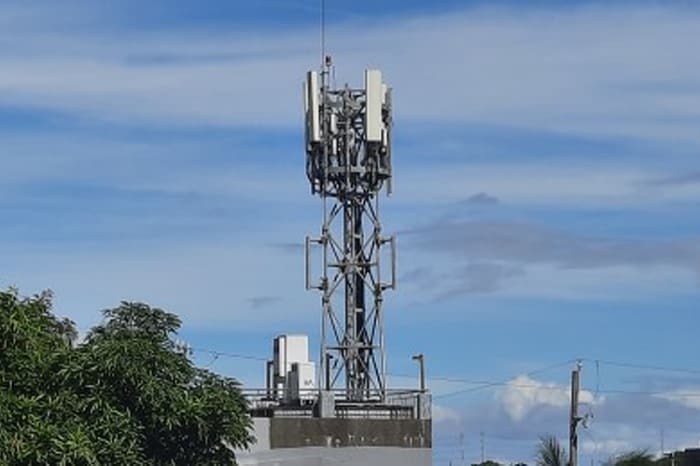 携帯電話の基地局