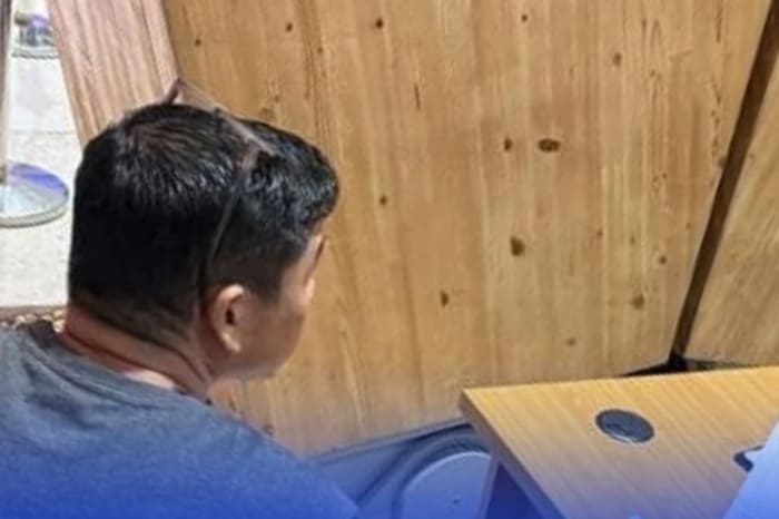 出国を止められた比人男性