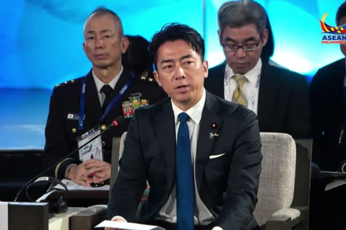 日・ＡＳＥＡＮ国防相会合で発言する小泉防衛相